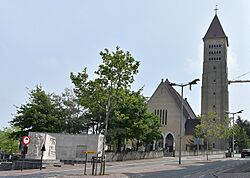 Sint-Martinuskerk (21611) (Genk) 19-05-2019 12-21-58.jpg