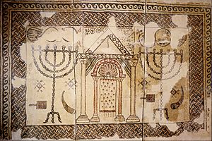 Archivo:Synagogue floor - Google Art Project