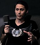 Archivo:Tirone Canserbero
