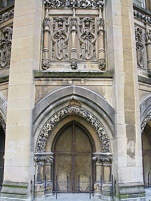 Archivo:Vitoria - Catedral Nueva 54