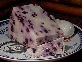 Archivo:Blueberry white Stilton cheese