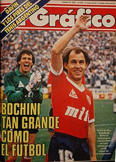 Archivo:Bochini 1986 El Gráfico