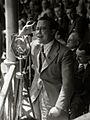 Discurso de Santiago Carrillo en la plaza de toros de Tolosa (1936) - Fondo Car-Kutxa Fototeka