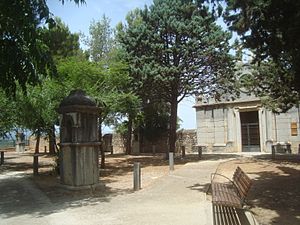Archivo:Ermita del Calvario de la Salsadella