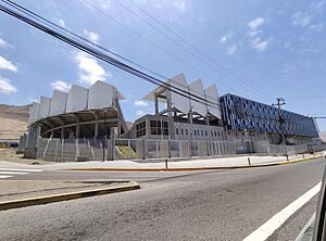 Archivo:Estadio Tierra de Campeones