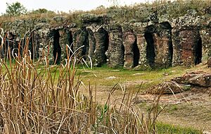 Archivo:Grutas del Palacio, Flores, Uruguay