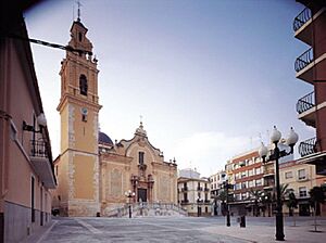 Archivo:IglesBenaguasil1