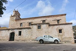 Archivo:Iglesia de San Bartolomé Apóstol, Laguna del Marquesado 01