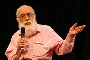 Archivo:James Randi crop
