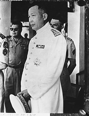 Archivo:Kroonprins Savang , nieuwe Koning van Laos, Bestanddeelnr 910-7908