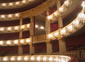 Archivo:München Nationaltheater Interior