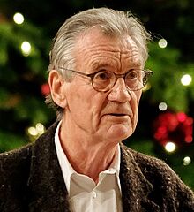 Michael Palin (46317977182) (cropped).jpg