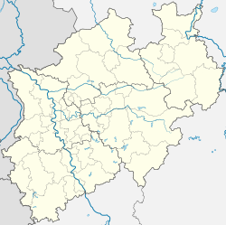Düsseldorf ubicada en Renania del Norte-Westfalia