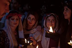 Archivo:Pilgrims and festival at Lalish on the day of the Yezidi New Year in 2017 21