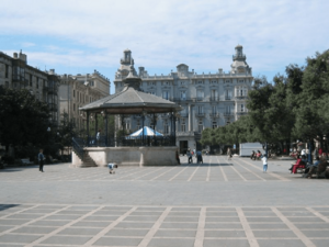 Archivo:Plaza de Pombo en Santander