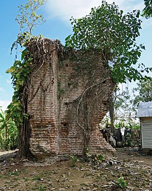 Archivo:Ruinas Catedral La Vega Vieja RD 12 2019 2019 3294