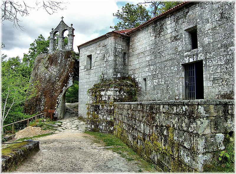 San Pedro de Rocas (Esgos, Galiza)