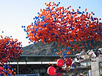 Archivo:Stadium balloons 2