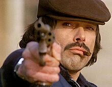 Tomas Milian 1974 cropped.jpg