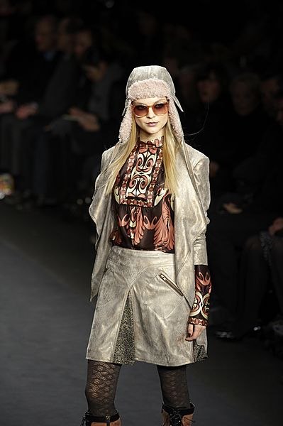 Anna Sui Fall-Winter 2010 108