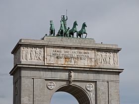 Arco de la victoria - 02