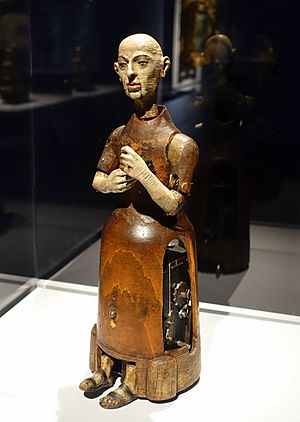 Archivo:Automaton in the form of a monk, probably Spain, possibly circle of Juanelo Turriano, c. 1550, hardwood, enamel, leather, metals, paint - Metropolitan Museum of Art - New York City - DSC07103