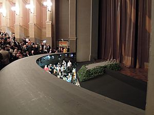 Archivo:Bayreuth Festspielhaus orchestra pit
