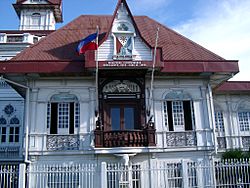 Archivo:Casa del general Aguinaldo en Cavite, Luzón, Filipinas