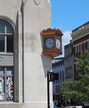 Archivo:Elgin Tower Building (Elgin, IL) 08