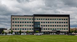 FBI Minneapolis - Federal Bureau of Investigation Building (27513665992).jpg