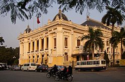 Archivo:Hanoi Oper