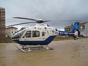 Archivo:Helicóptero Sacyl