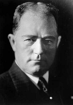 Archivo:Henry Davison
