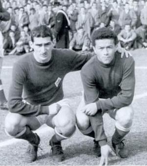 Archivo:Juninho e Montuori
