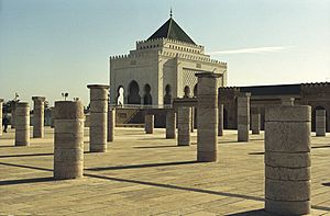 Archivo:Mohammed V mausoleum(js)
