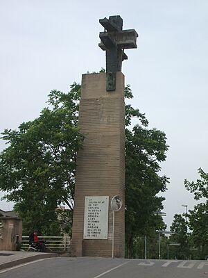 Archivo:Monument 25 setembre