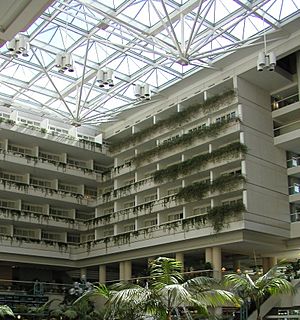 Archivo:Orlando International Airport hotel rooms