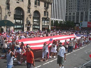 Archivo:PR Parade 2005