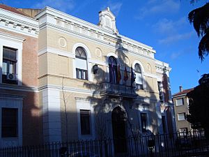 Archivo:Palacio de la Diputación Provincial