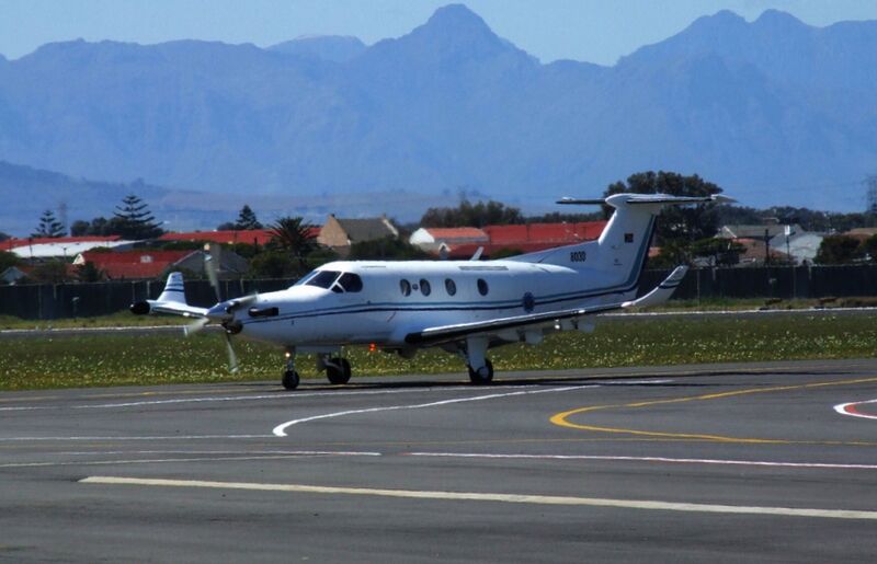 SAAF Pilatus PC12 8030 (6923295305)