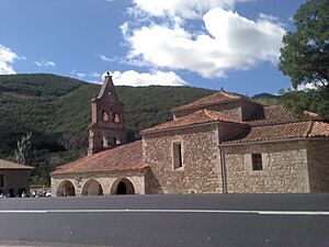 Archivo:Santuario del Buen Suceso