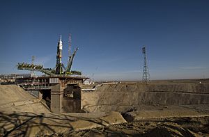 Archivo:Soyuz expedition 19 launch pad
