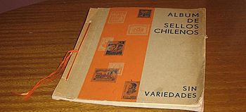 Archivo:Stamp album folder-type