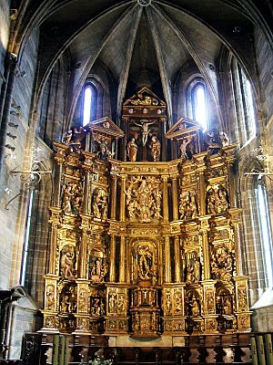 Archivo:Aguilar de Campoo - Colegiata de San Miguel Arcangel 17