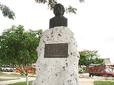 Archivo:Barranquilla Parque Galán