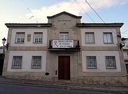 Casa do concello, Manzaneda 03.jpg