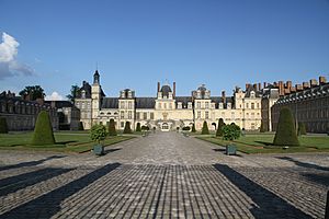 Archivo:Château de Fontainebleau