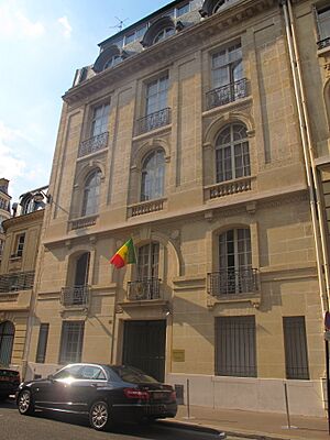 Archivo:Chancellerie de l'ambassade du Sénégal en France