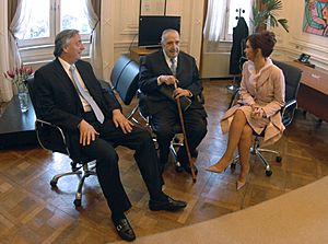 Archivo:Cristina, Kirchner y Alfonsín