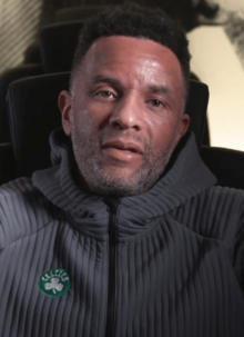 Damon Stoudamire 2021.png